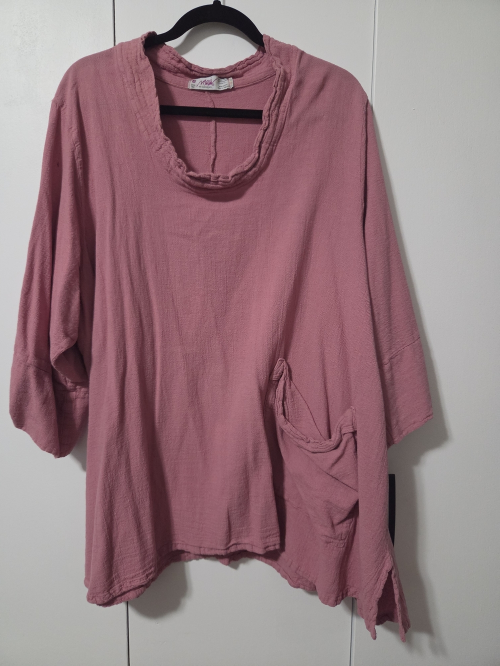 Maria De Guadalajara Rose-Pink Relaxed Scoop Neck Tunic with Side Pocket